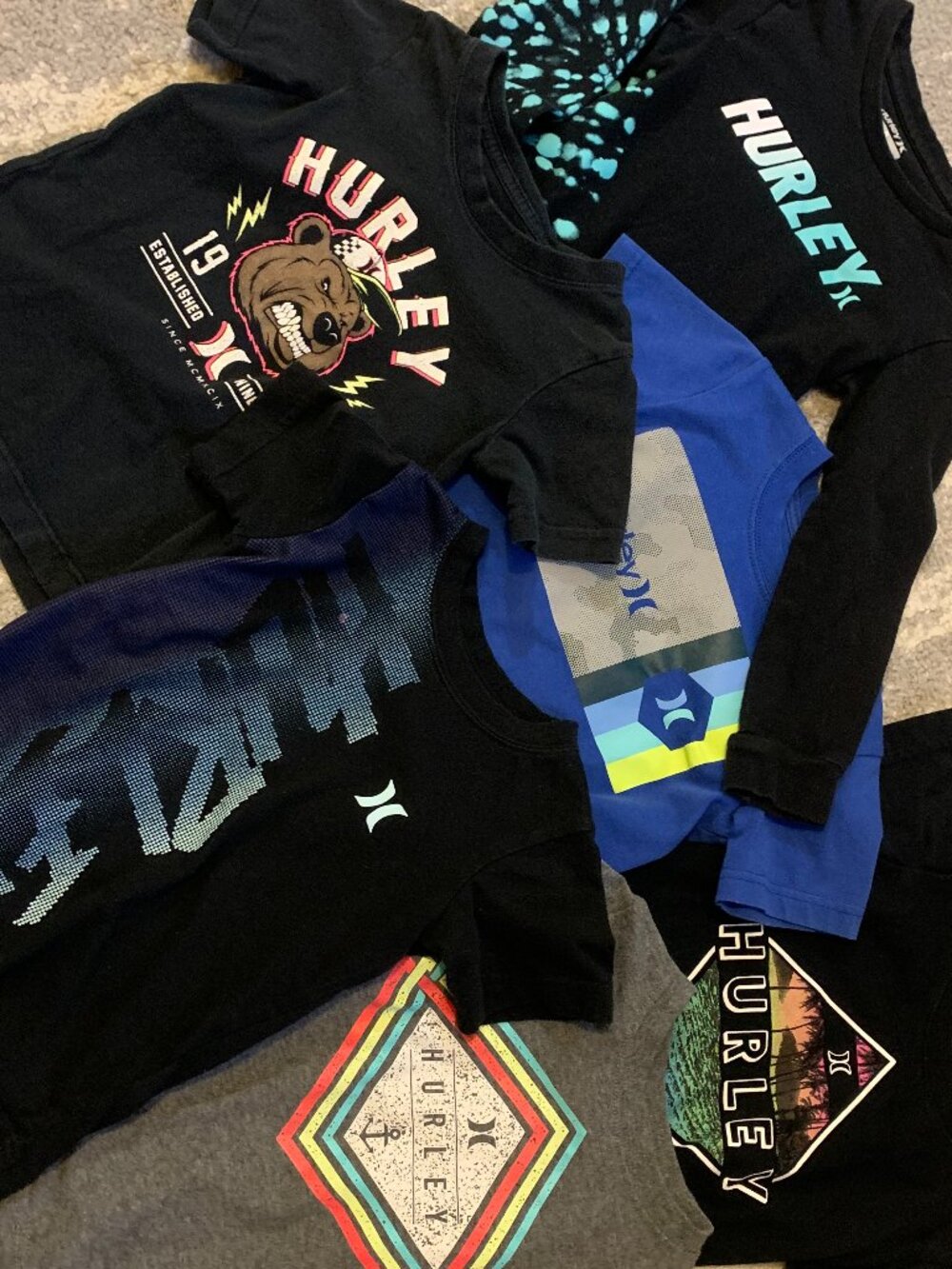 Hurley Shirt Bundle Size 4